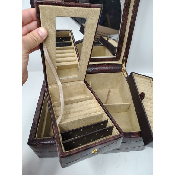 BAILEY BANKS BIDDLE Jewelry box small ornate clock mirrored  Bailey Banks Biddle jewelry box Mirror Lock Key Crocodile Leather 9\